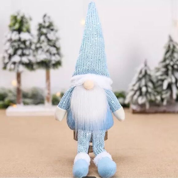 435D - BABY BLUE GNOME - Picture 1 of 3